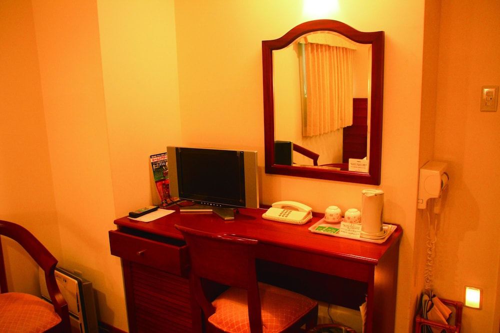 スタンダード ツインルーム 2 ベッドルーム 禁煙 客室の設備とサービス0 | ホテル サンクイーン