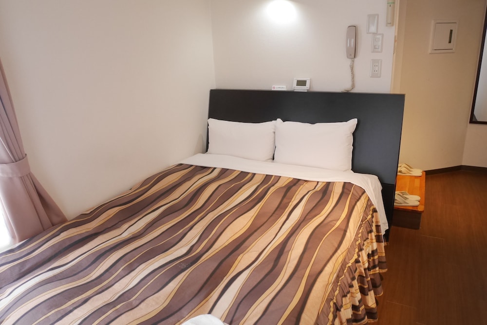 客室1 | ホテルテトラ鶴見