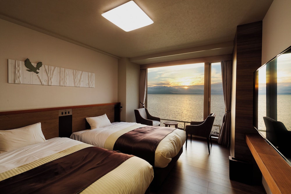 デラックス ツインルーム 禁煙(レイクビュー) 部屋からの景観0 | サロマ湖 鶴雅リゾート