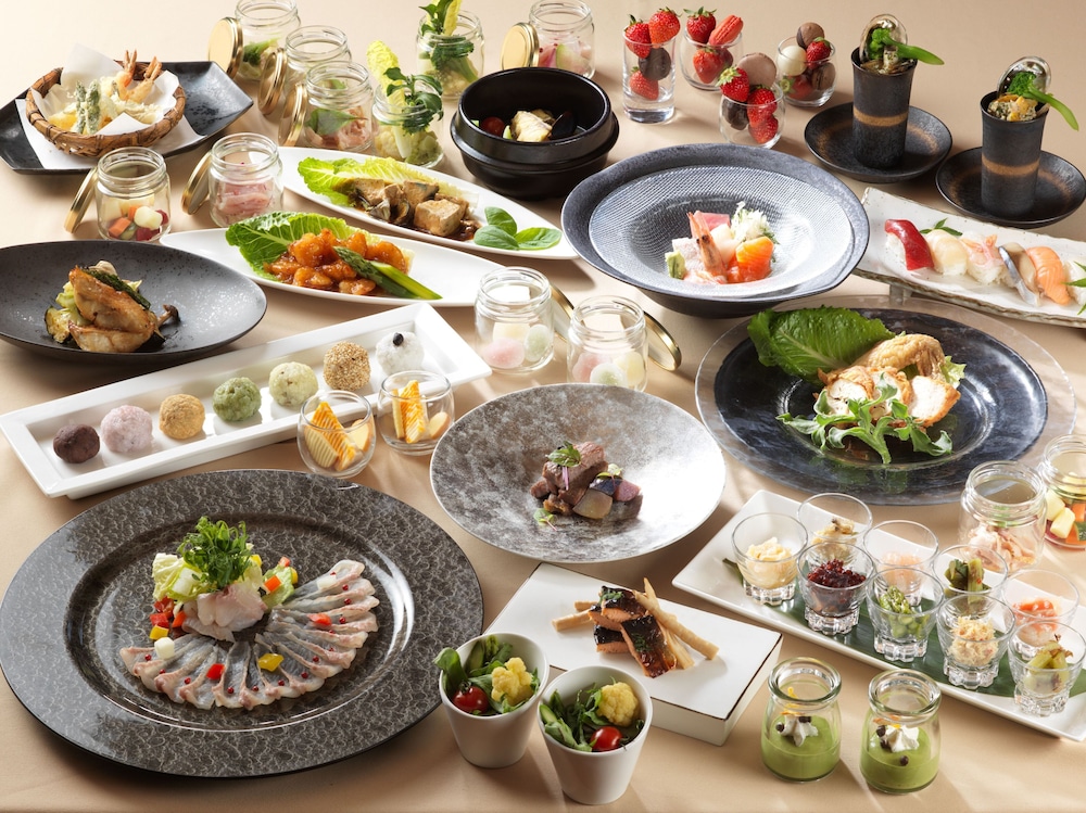 (ウイングス館) 和室 (禁煙) 旅館のお食事処2 | あかん遊久の里 鶴雅