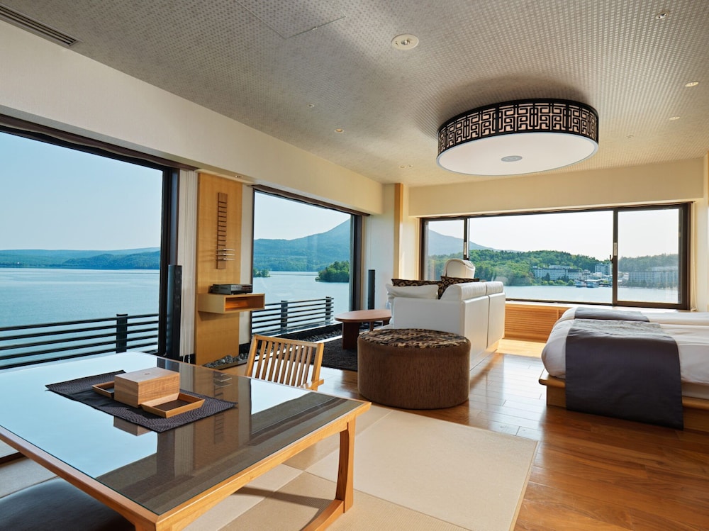 別館 温泉付展望特別室 夕食プレミアム会席 禁煙 | あかん遊久の里 鶴雅