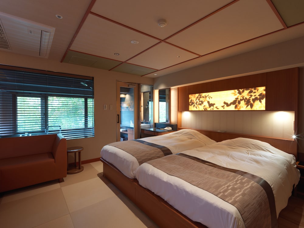 (こもれび) 展望バス付和室ツイン (禁煙) | あかん遊久の里 鶴雅