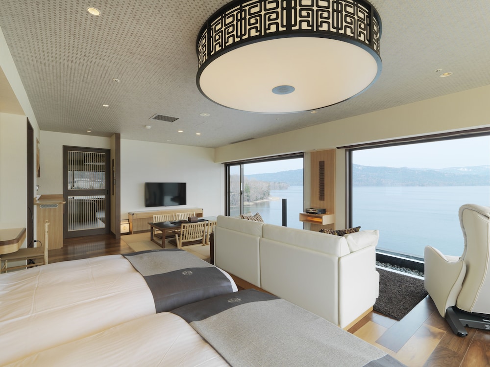 別館 温泉付展望特別室 夕食プレミアム会席 禁煙 客室2 | あかん遊久の里 鶴雅