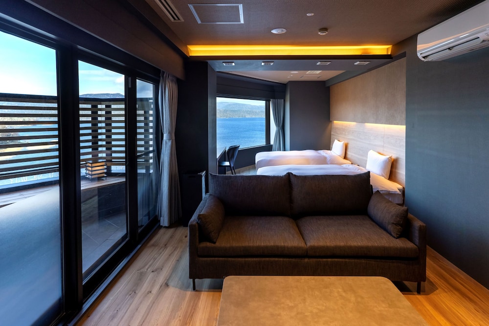 別館 露天風呂付洋室 夕食プレミアム会席 禁煙 客室1 | あかん遊久の里 鶴雅