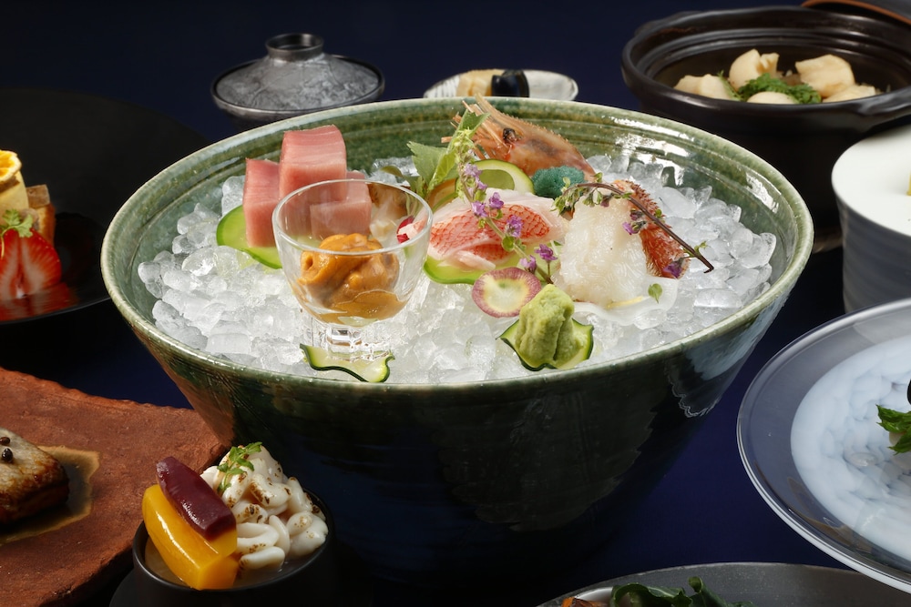 別館 和洋室 夕食プレミアム会席 禁煙 旅館のお食事処2 | あかん遊久の里 鶴雅