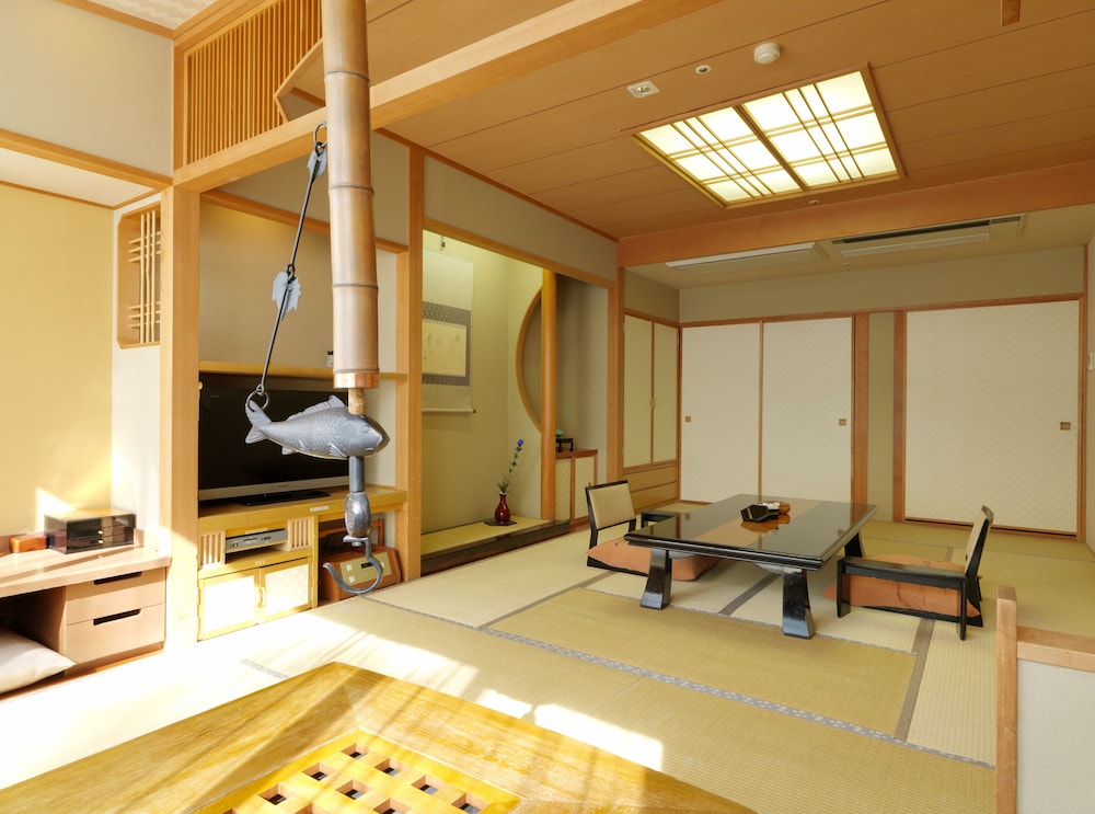 (栞の館) 和室 禁煙 客室1 | あかん遊久の里 鶴雅