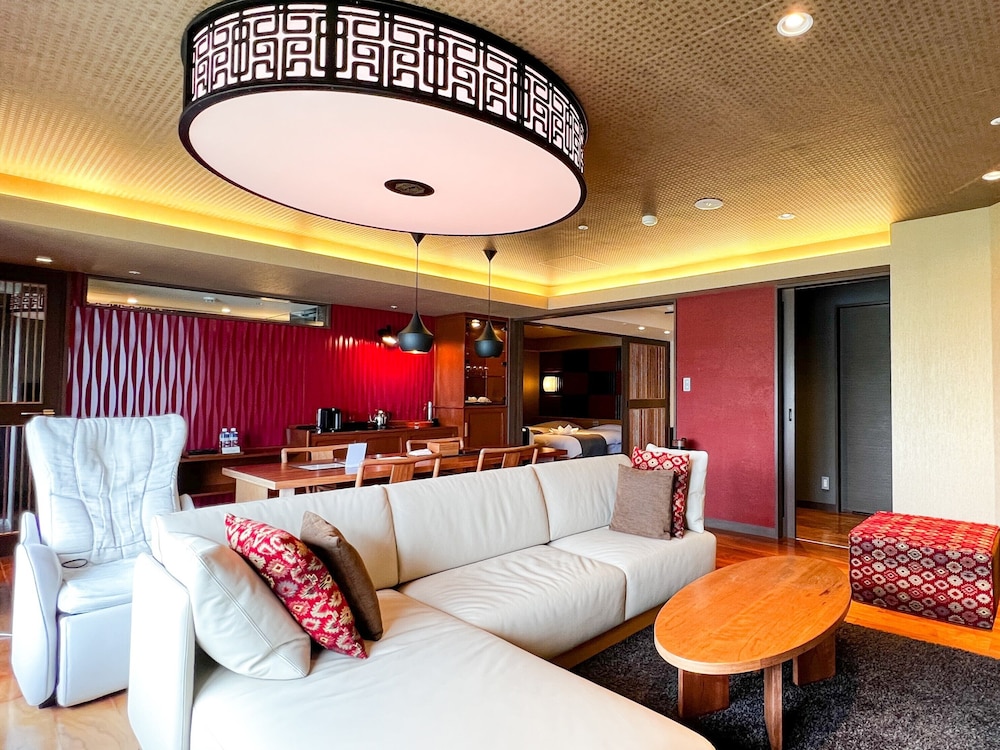 別館　展望風呂付和洋特別室　夕食プレミアム会席 禁煙 客室4 | あかん遊久の里 鶴雅