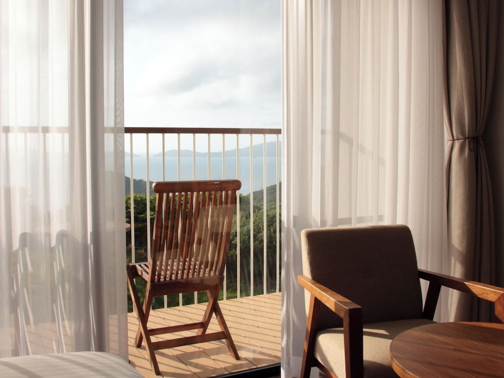 スーペリア ツインルーム シービュー バルコニーからの眺望2 | 五島列島リゾートホテルマルゲリータ