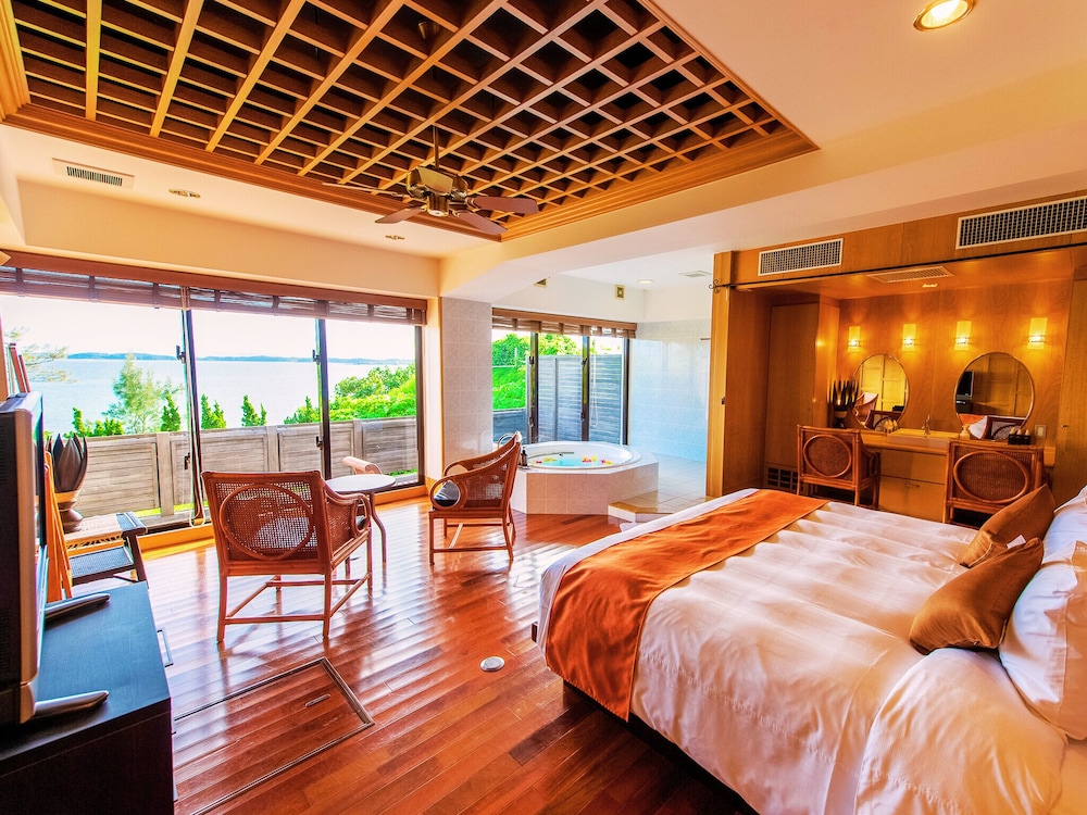 オーシャンスイートヴィラ 禁煙 (海側 3LDK テラス付) | リブマックス アムス カンナ リゾート ヴィラ