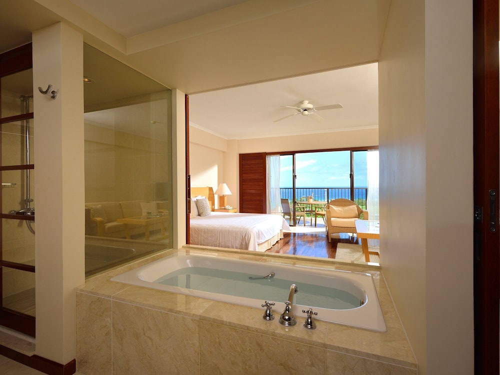 クラブデラックスキング with クラブサービス 禁煙 (13歳以上のみ可) バスルーム0 | ジ・アッタテラス クラブタワーズ