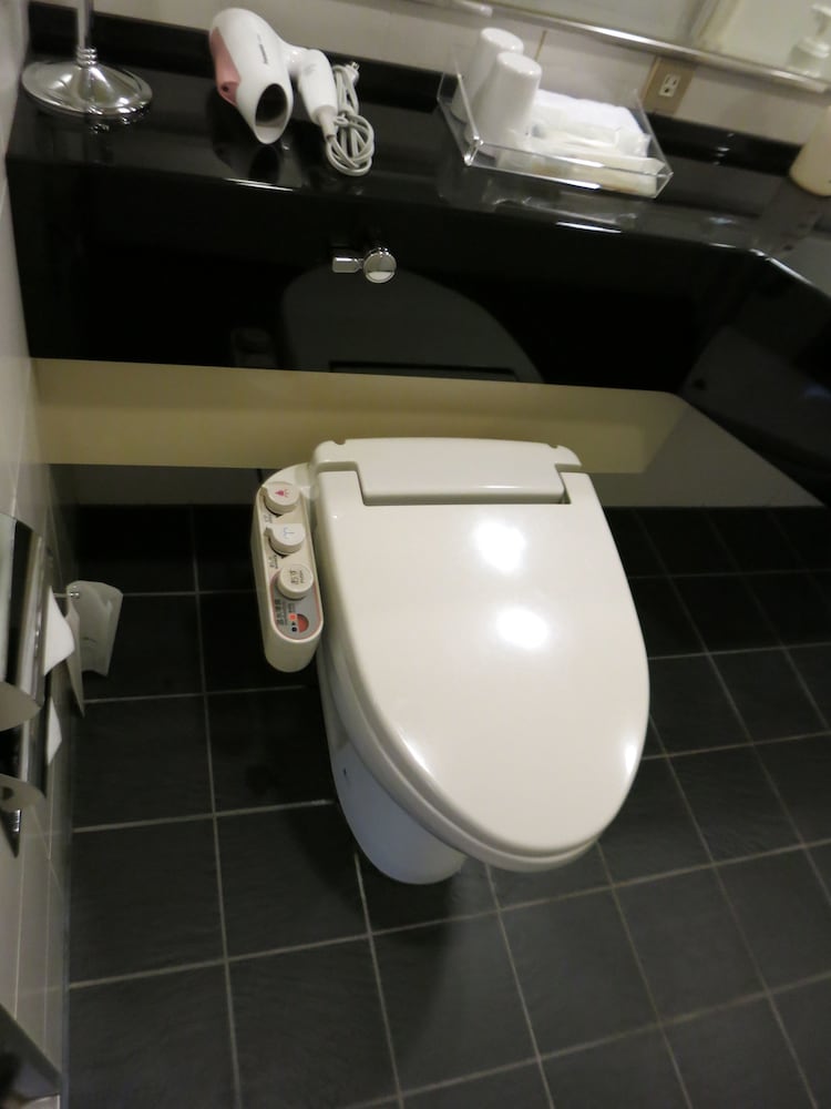 ツイン ルーム（喫煙） 客室2 | ハミルトン ホテル レッド