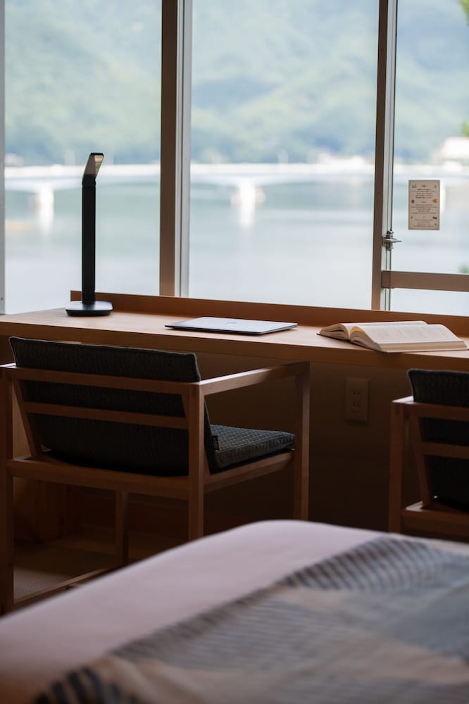 [西館]リニューアル和洋室B 禁煙 部屋からの景観0 | 富士レークホテル