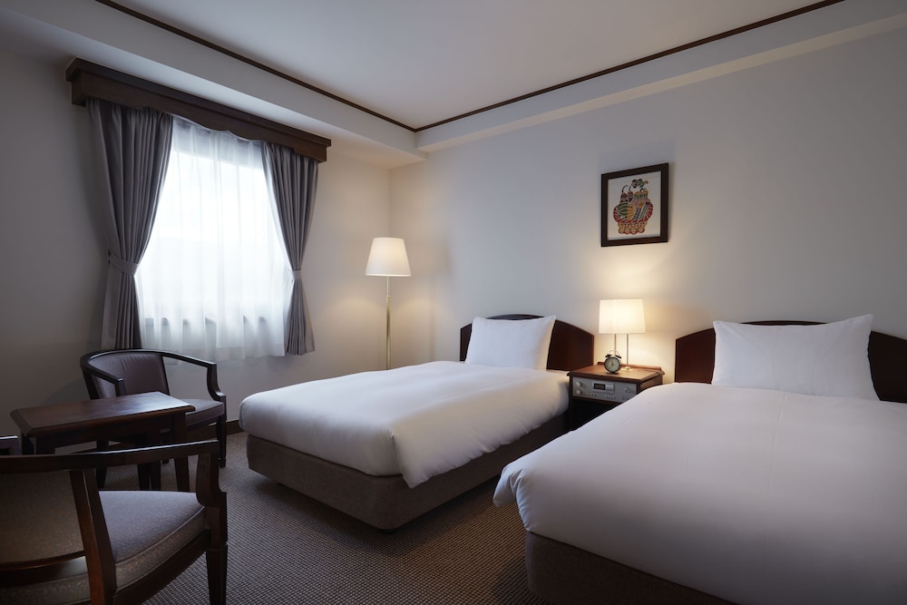 【本館】ツインルーム | 松本ホテル花月