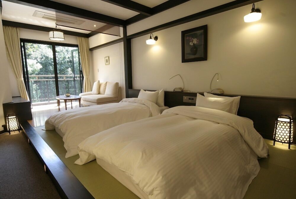 [露天風呂付] 和風ツイン 喫煙 | 春日ホテル