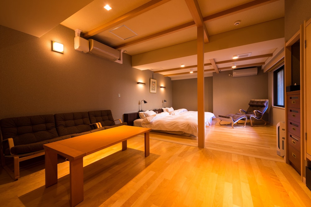 スーペリア ツインルーム | 春日ホテル