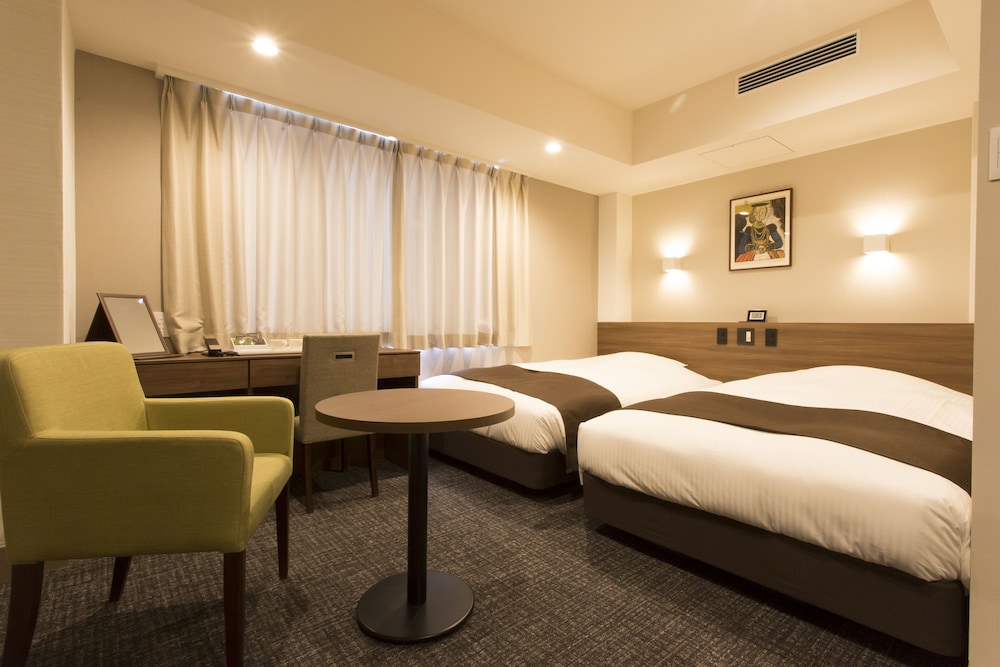 スーペリア ツインルーム 2 ベッドルーム 喫煙可 | 大阪リバーサイドホテル