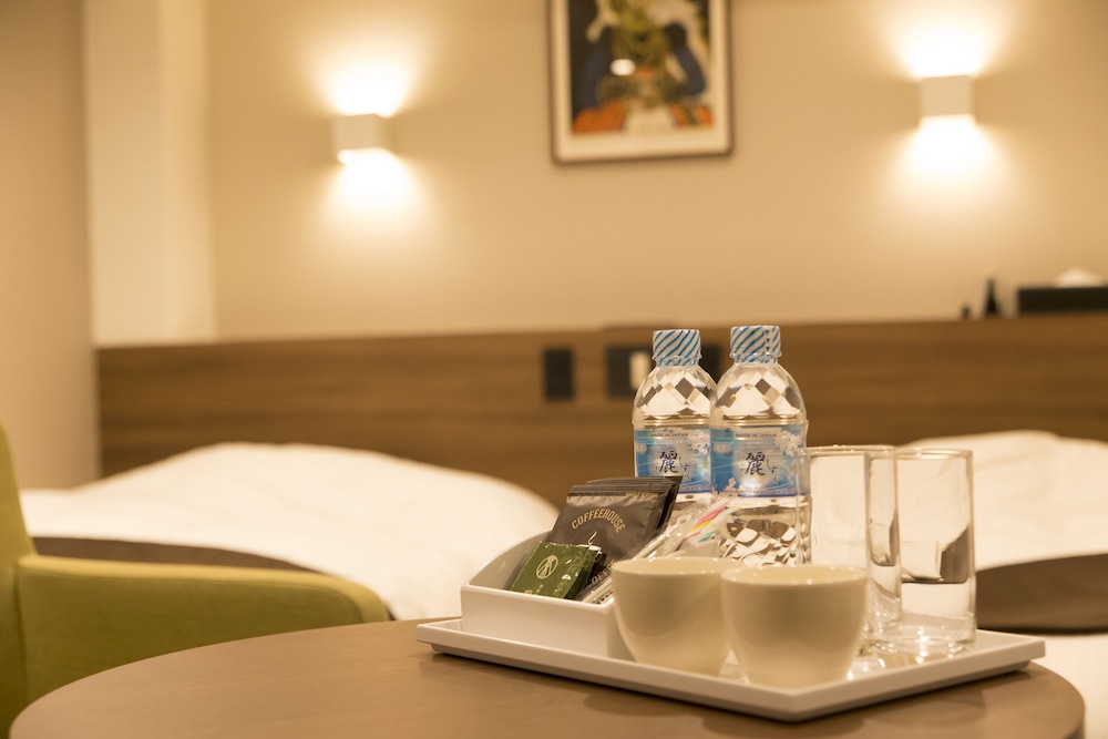 スーペリア シングルルーム 禁煙 客室の設備とサービス0 | 大阪リバーサイドホテル