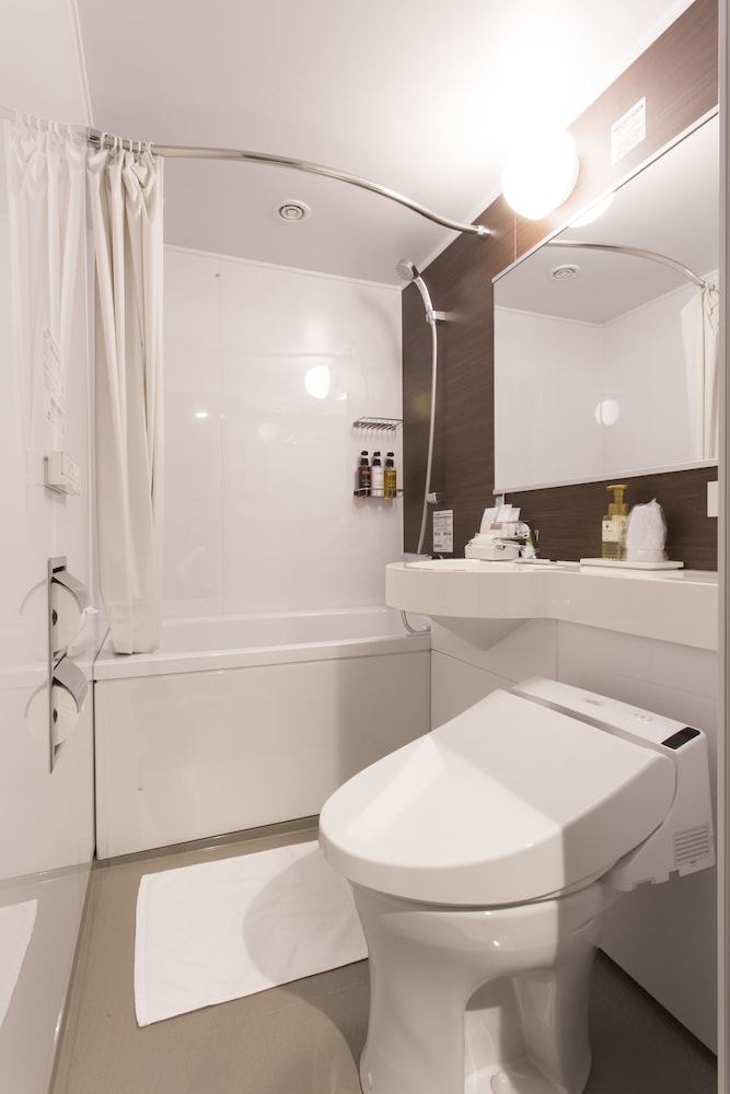 スーペリア シングルルーム 禁煙 バスルーム0 | 大阪リバーサイドホテル