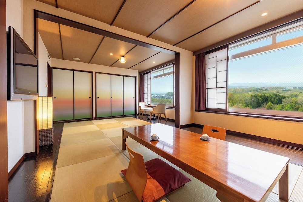 禁煙DX和室 部屋からの景観0 | 札幌北広島クラッセホテル
