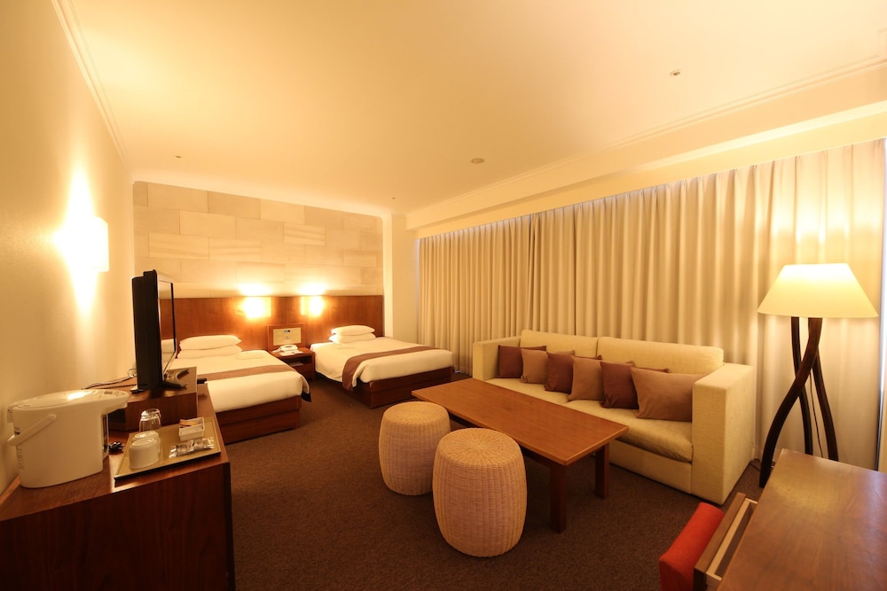 [禁煙] デラックスツインデザイナーズ 客室3 | シャトレーゼ ガトーキングダム サッポロ ホテル&スパリゾート