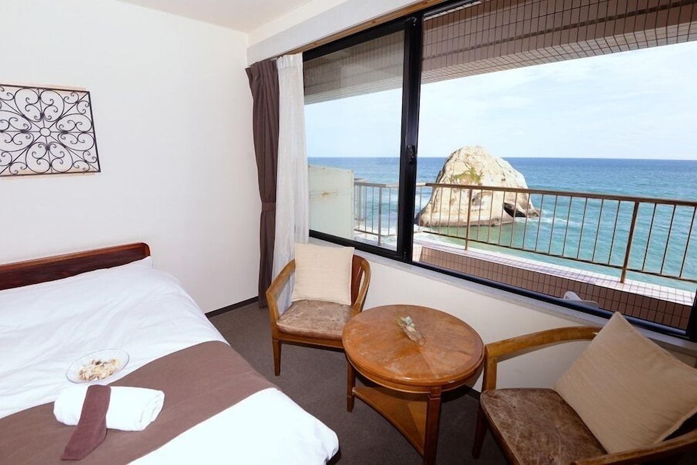 ツインルーム 禁煙 客室2 | 磯原シーサイドホテル