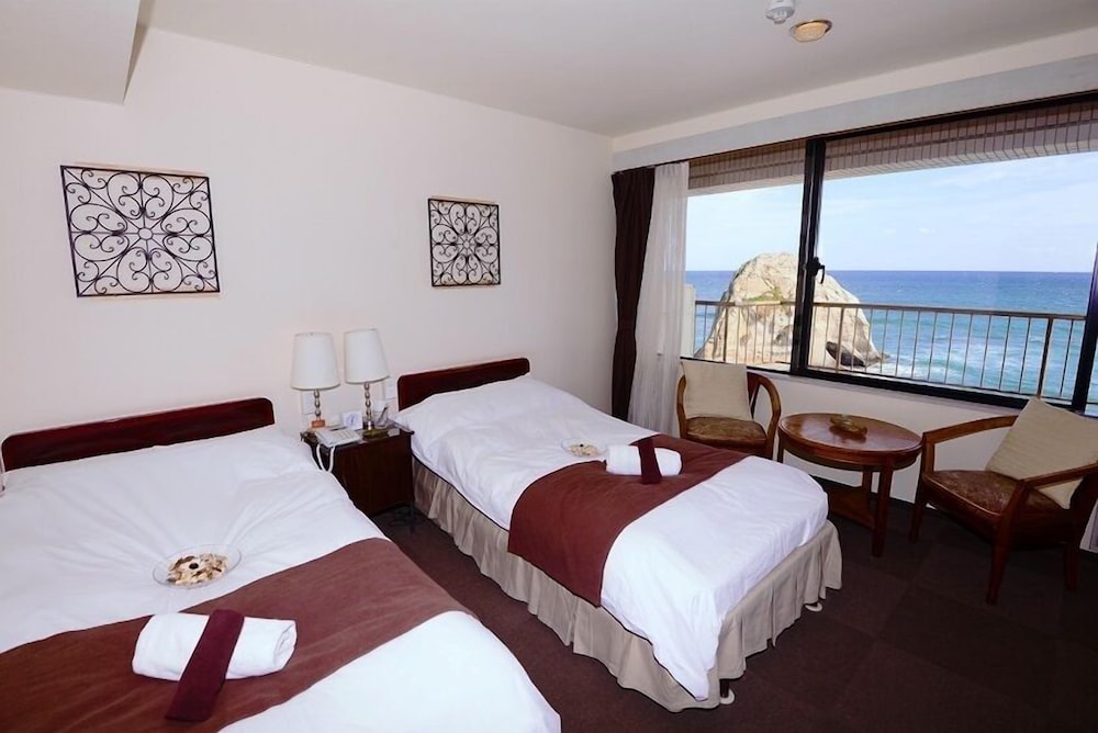 ツインルーム 禁煙 客室3 | 磯原シーサイドホテル