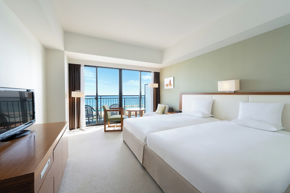 デラックスハイフロア・オーシャン | サザンビーチホテル＆リゾート沖縄