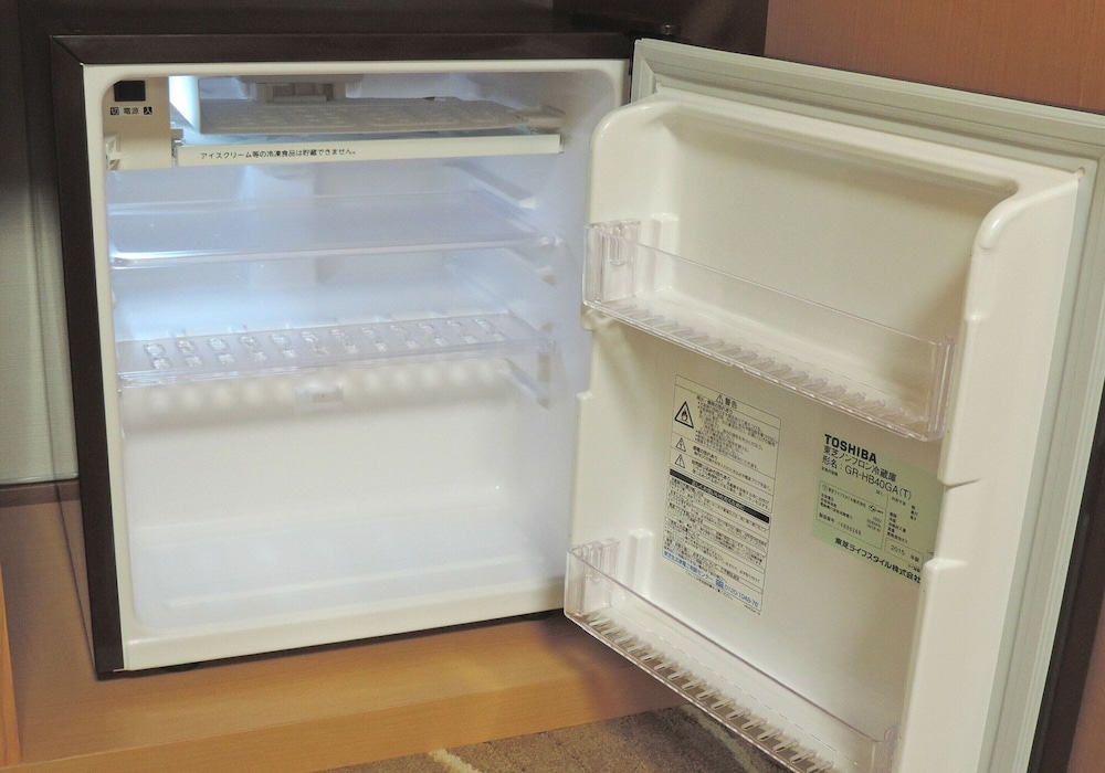 ツインルーム 禁煙 客室の設備とサービス1 | ホテルアウィーナ大阪