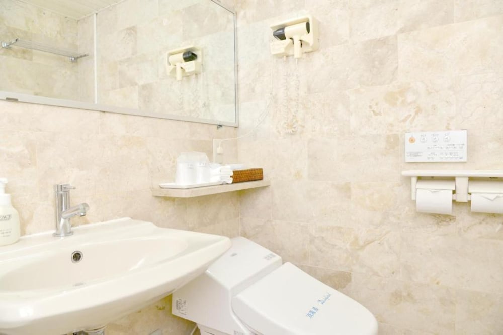 パシフィック・タタミ・ツイン 禁煙 客室2 | パシフィック ホテル沖縄