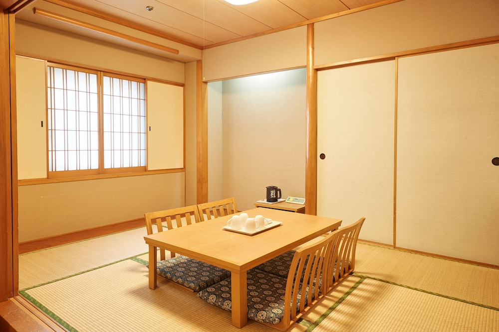 パシフィック・タタミ・ツイン 禁煙 客室3 | パシフィック ホテル沖縄