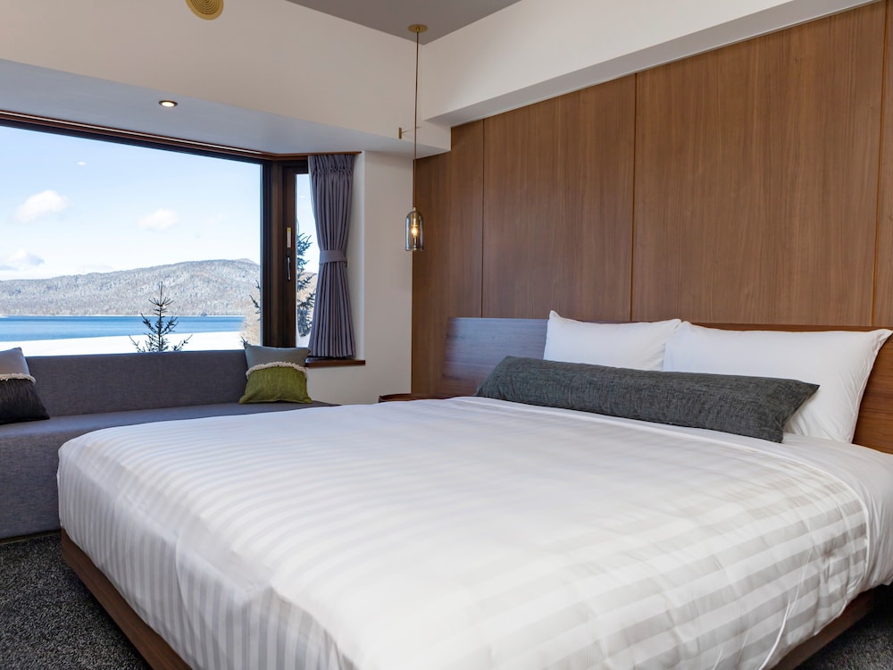 スタンダード ダブルルーム 禁煙 レイクビュー 客室1 | THE FOREST 阿寒 TSURUGA RESORT