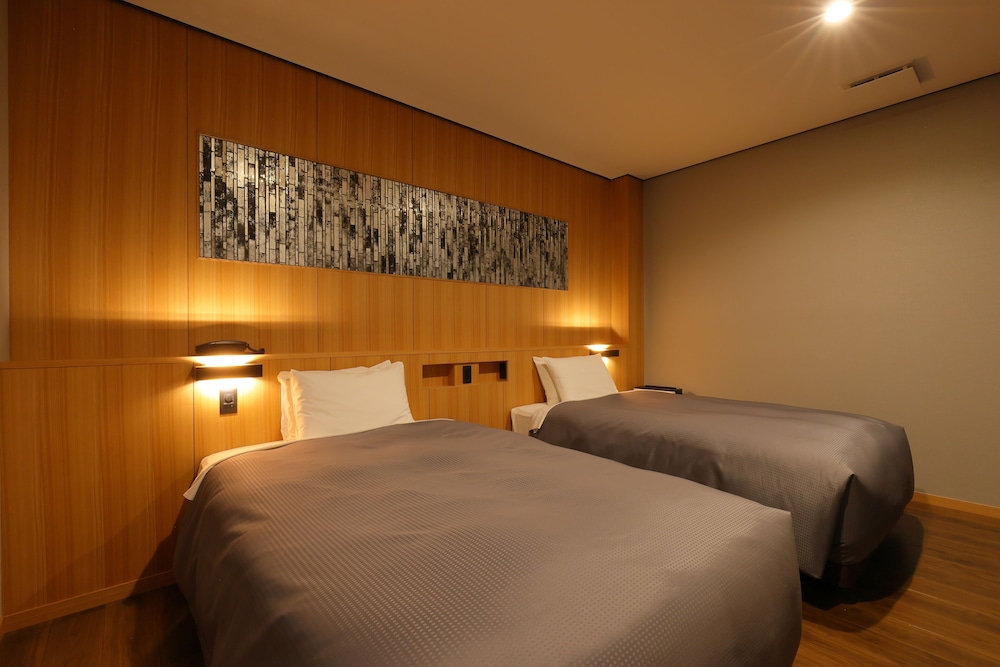 プレジデンシャル スイート 211 客室2 | 有馬温泉 竹取亭円山