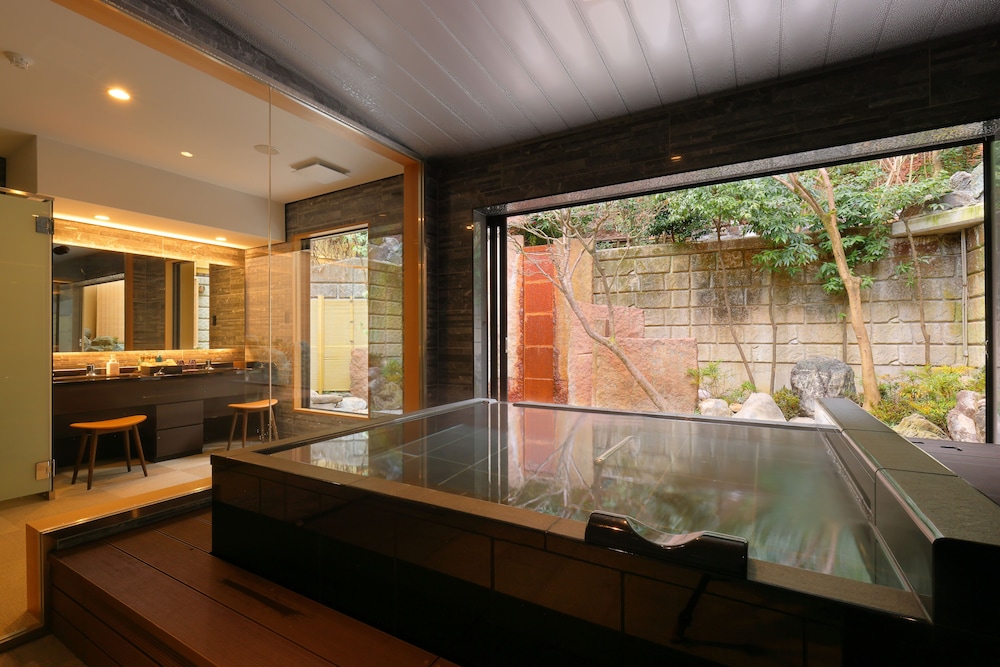 プレジデンシャル スイート 211 バスルーム0 | 有馬温泉 竹取亭円山