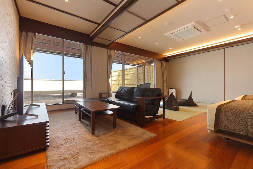 ペントハウスツインアンド畳411（銀泉露天風呂付) | 有馬温泉 竹取亭円山