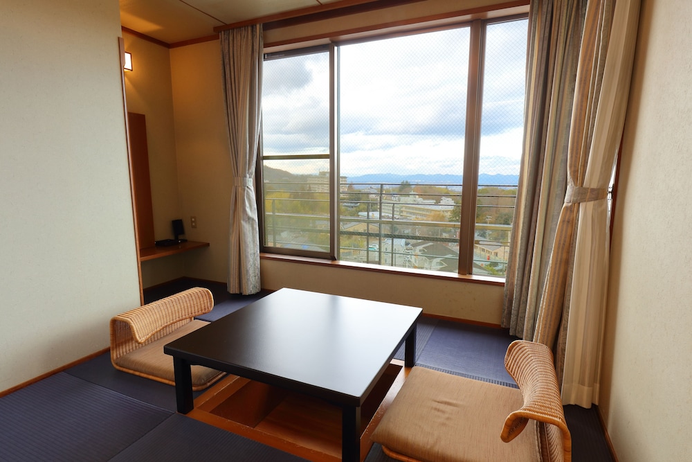 竹取亭スーペリア和室 (タウンビュー) 禁煙 客室1 | 有馬温泉 竹取亭円山