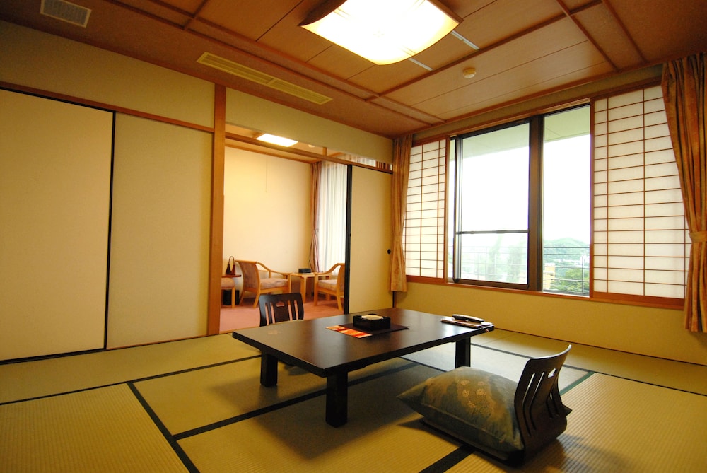 客室1 | 有馬温泉 竹取亭円山