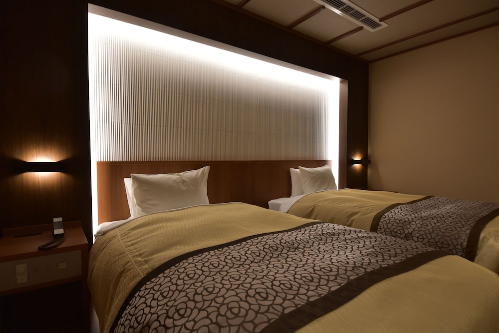 竹取亭スイート404 銀泉露天風呂付 禁煙 客室1 | 有馬温泉 竹取亭円山