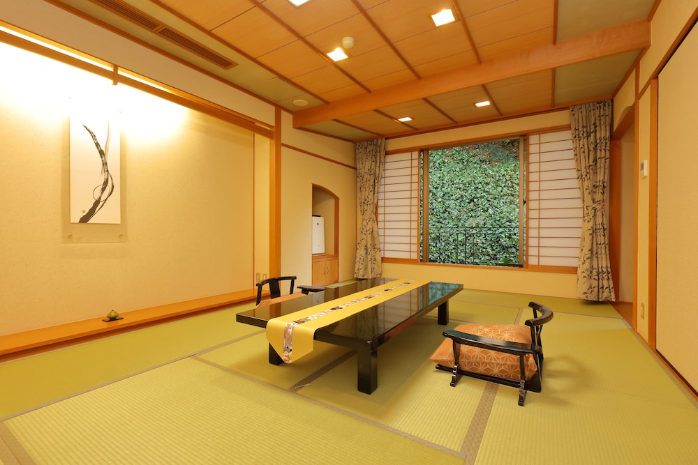 竹取亭スーペリア和室 (マウンテンビュー) 禁煙 | 有馬温泉 竹取亭円山