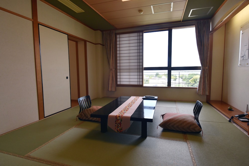 スタンダード ルーム 禁煙 客室3 | 有馬温泉 竹取亭円山