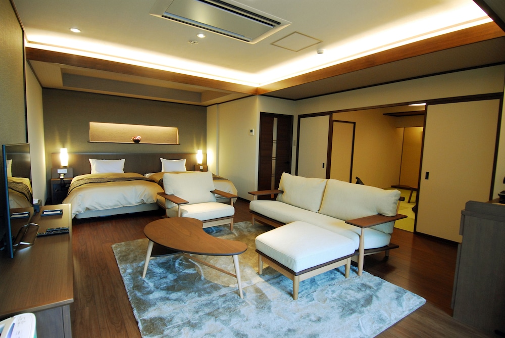 円山スイート202 銀泉内風呂付 禁煙 客室1 | 有馬温泉 竹取亭円山