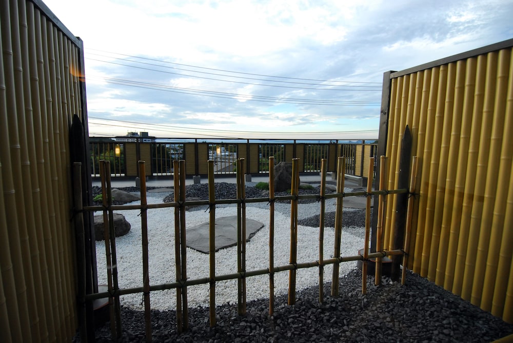 円山スイート202 銀泉内風呂付 禁煙 部屋からの景観0 | 有馬温泉 竹取亭円山