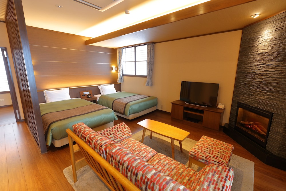 円山デラックス洋室201 銀泉内風呂付 禁煙 客室4 | 有馬温泉 竹取亭円山