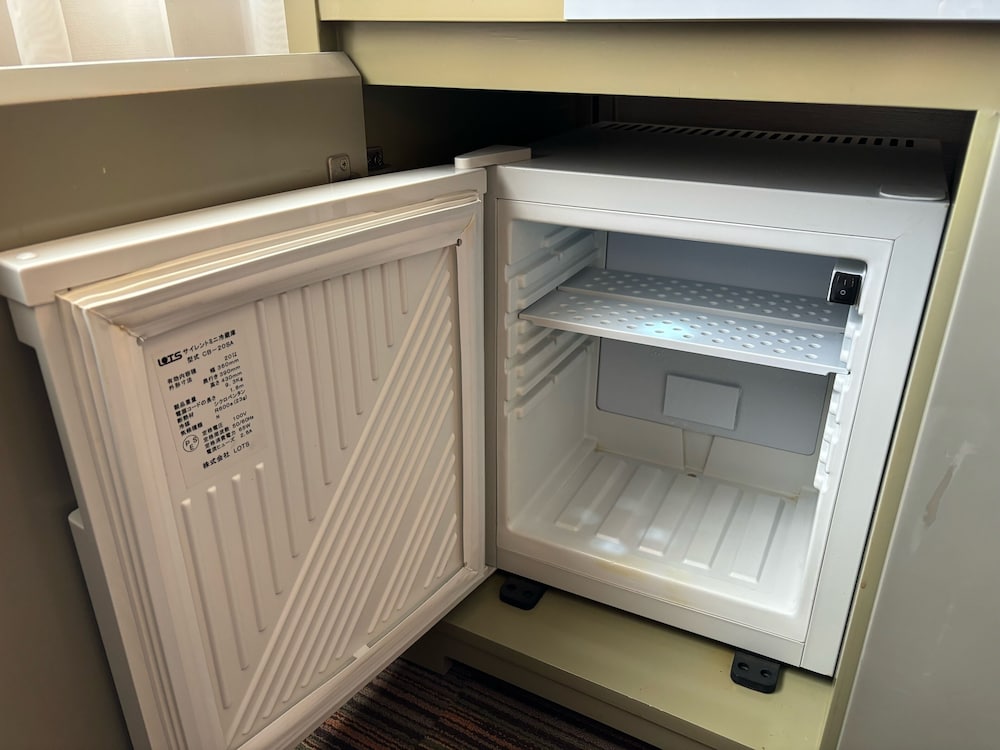 スタンダード ダブルルーム 禁煙 客室7 | グランド セントラル ホテル