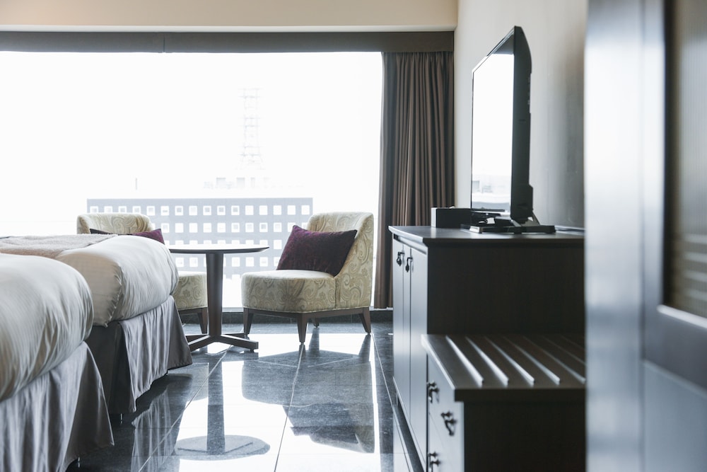 ラージツインB 禁煙 25.8sqm 客室2 | ホテルソニア小樽