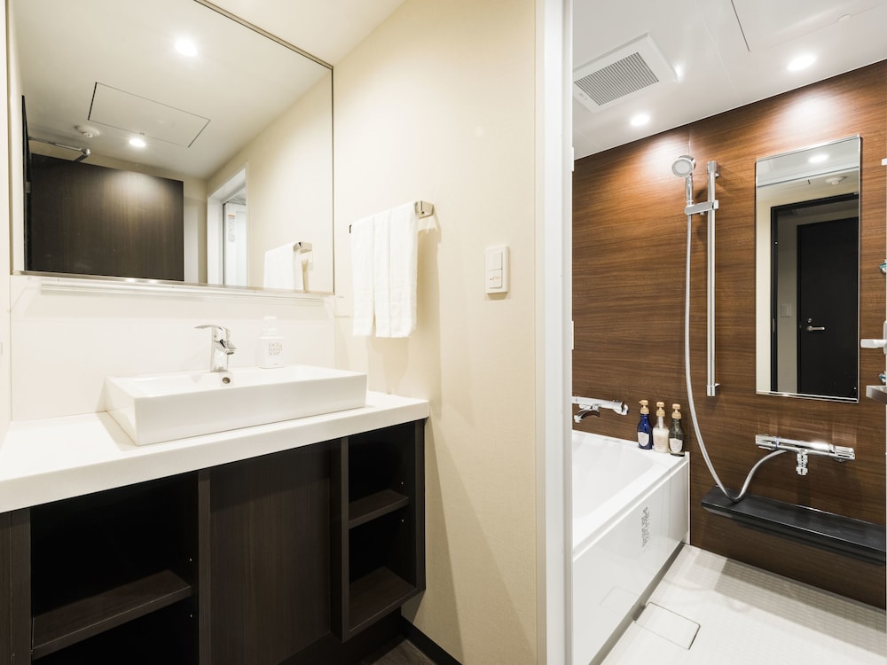 デラックスファミリートリプル (禁煙) バスルーム0 | ホテルソニア小樽