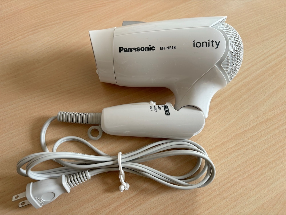 ダブルルーム ダブルベッド 1 台 禁煙 客室2 | ホテル アーバント静岡