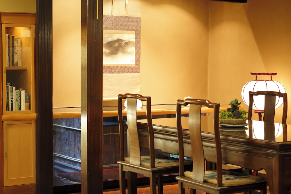 ロビーラウンジ1 | 柊家旅館