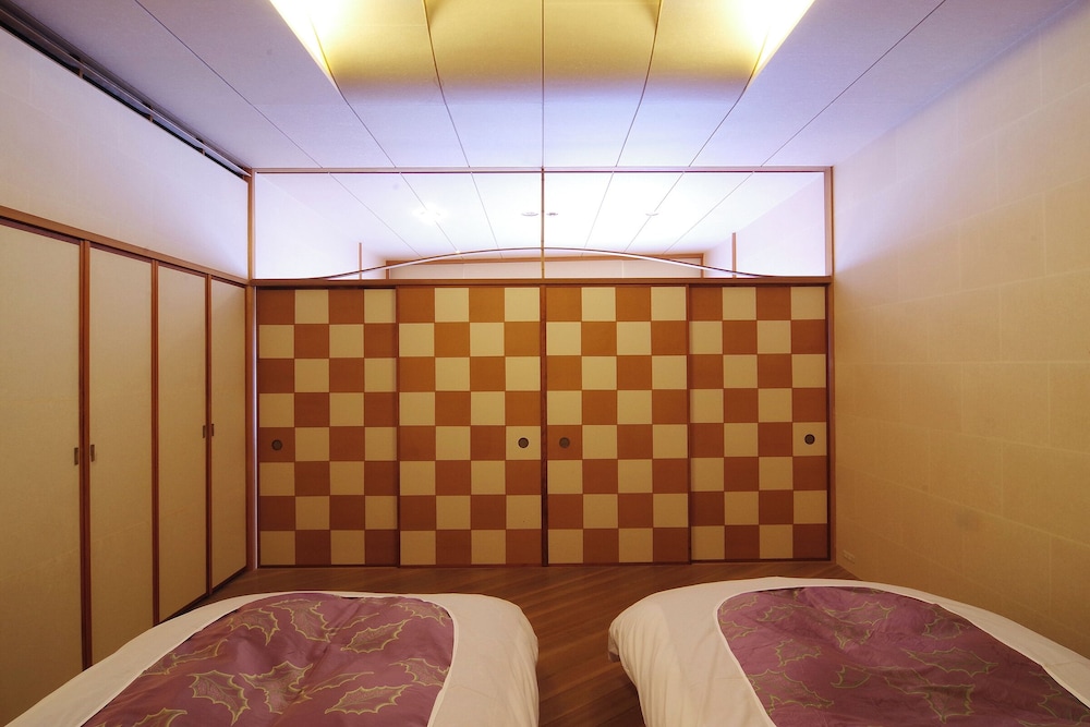 新館 ツインベッドルーム 禁煙 客室2 | 柊家旅館