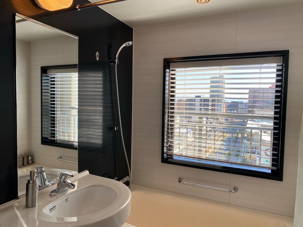 エグゼクティブダブル：禁煙 (ベッド幅200 cm) (0-11歳 食事・布団なし) バスルーム0 | ホテルトラスティ大阪阿倍野