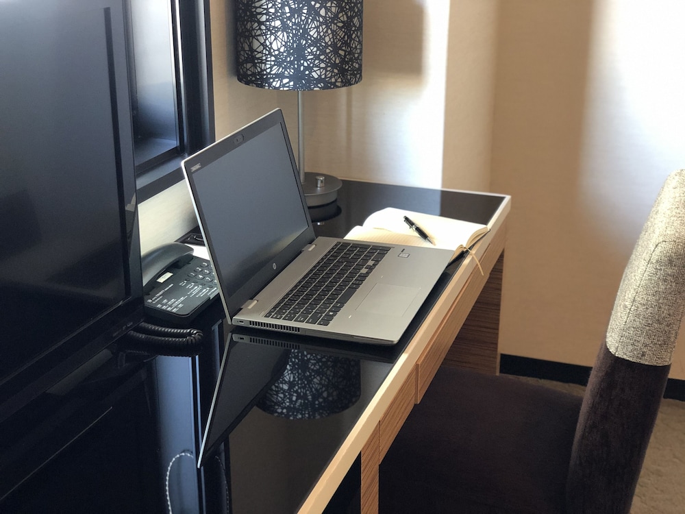 レギュラーダブル：禁煙 (ベッド幅150 cm) (0-11歳 食事・布団なし) 客室6 | ホテルトラスティ大阪阿倍野